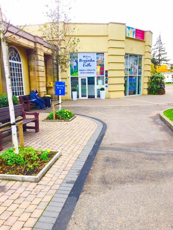 Haven Haggerston Castle Caravan Hire Cheswick  Εξωτερικό φωτογραφία